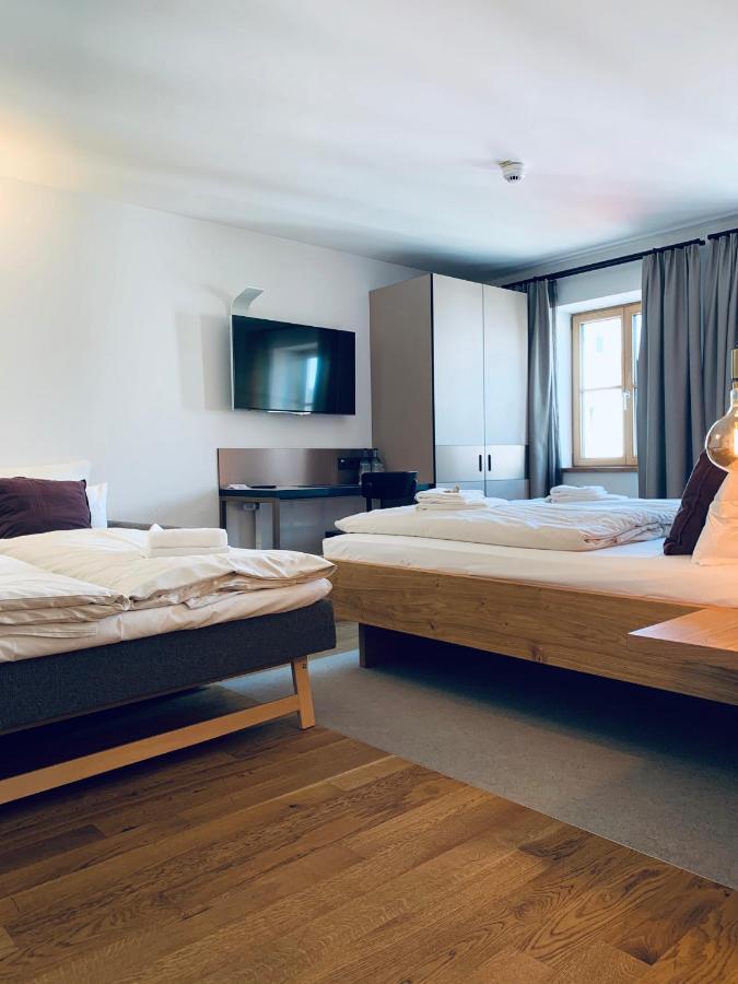 Stadthotel Kachelofen ครุมบาค ภายนอก รูปภาพ