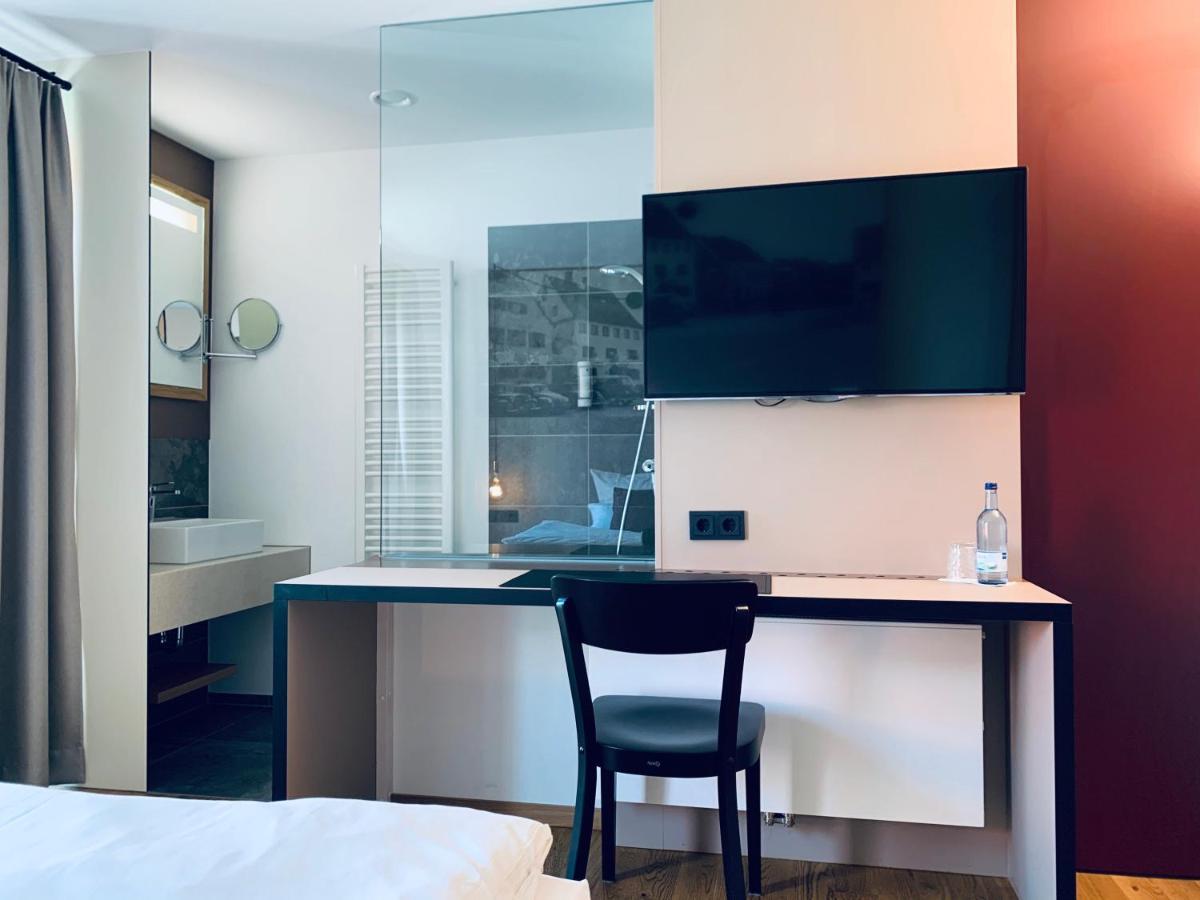 Stadthotel Kachelofen ครุมบาค ภายนอก รูปภาพ