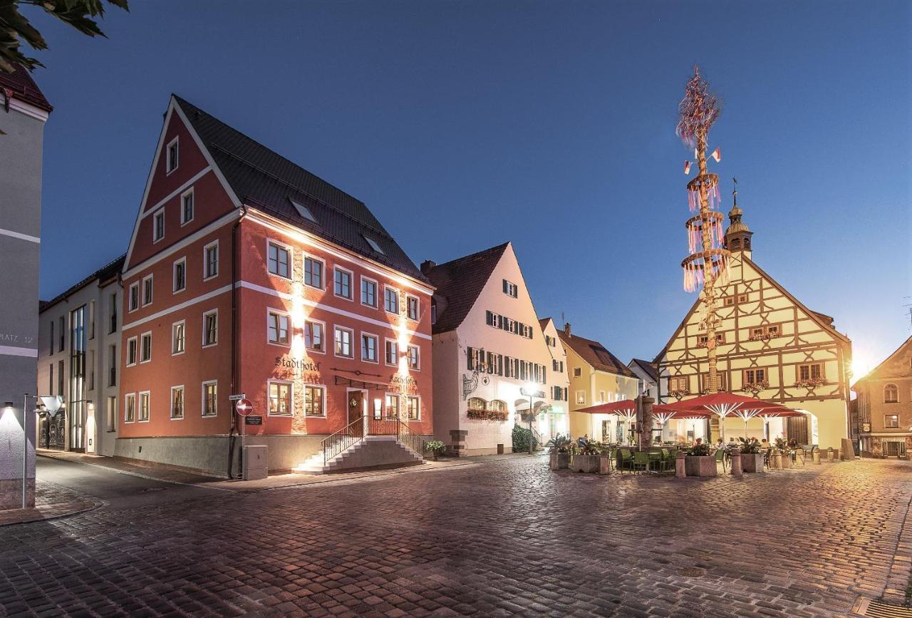 Stadthotel Kachelofen ครุมบาค ภายนอก รูปภาพ