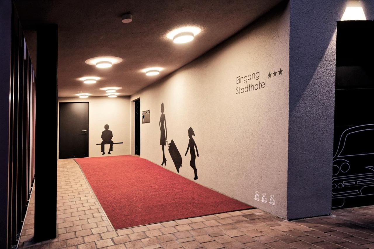 Stadthotel Kachelofen ครุมบาค ภายนอก รูปภาพ