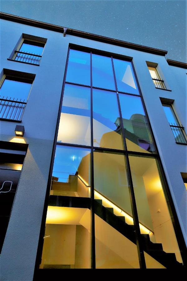 Stadthotel Kachelofen ครุมบาค ภายนอก รูปภาพ
