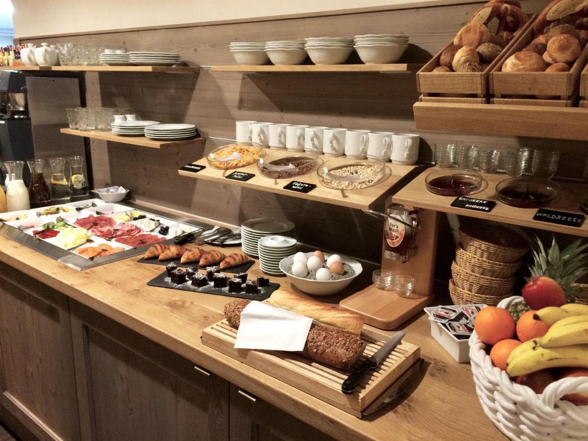 Stadthotel Kachelofen ครุมบาค ภายนอก รูปภาพ